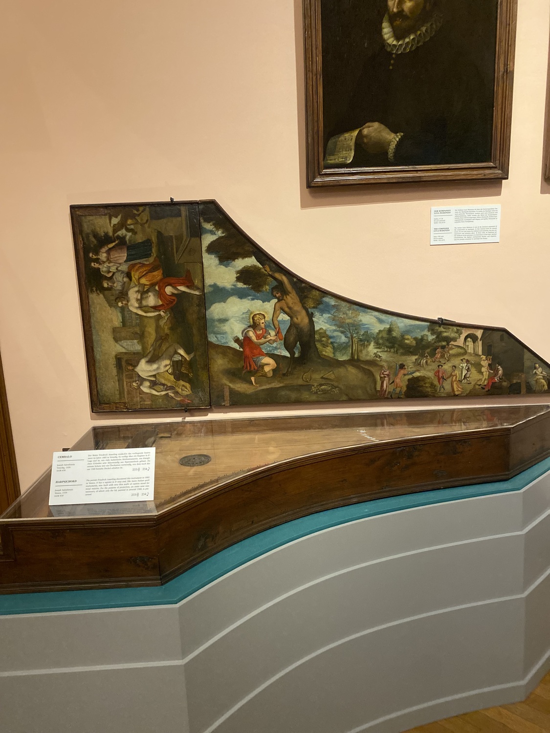 Венский музей старинных инструментов. Хофбург в Вене. Гид в Вене Белла Шаброва